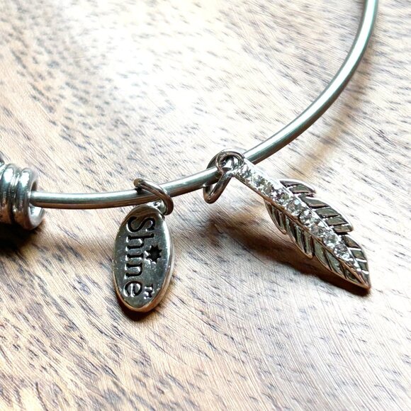 Compass Charm Silver Bangle Bracelet w Shine & Feather Charms Adjustable - Picture 4 of 8